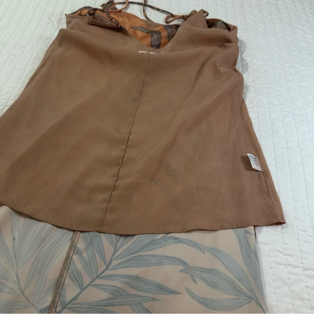 L'ATISTE Mermaid Tails Coral Brown Leaf Pattern Midi Dress - Picture 11 of 15